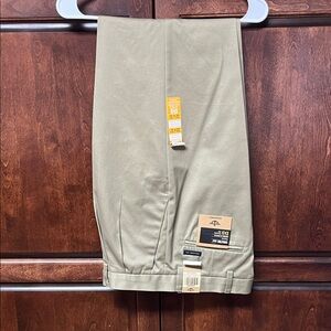 Men's Dockers Tan Pants